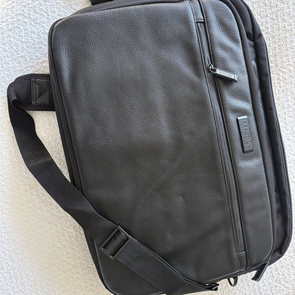 Kenneth Cole Reaction Black Laptop Bag